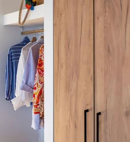 Kohili Stegna * Αρχάγγελος