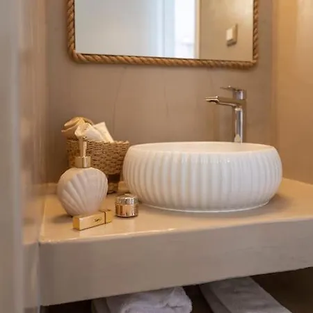 Nyaraló Kohili Stegna